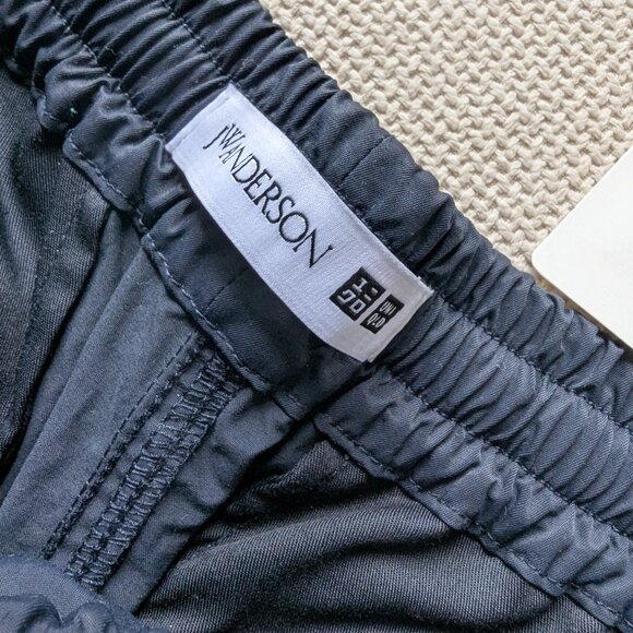 NWT Uniqlo JWAnderson Navy Cargo pants, Size L - Picture 6 of 10